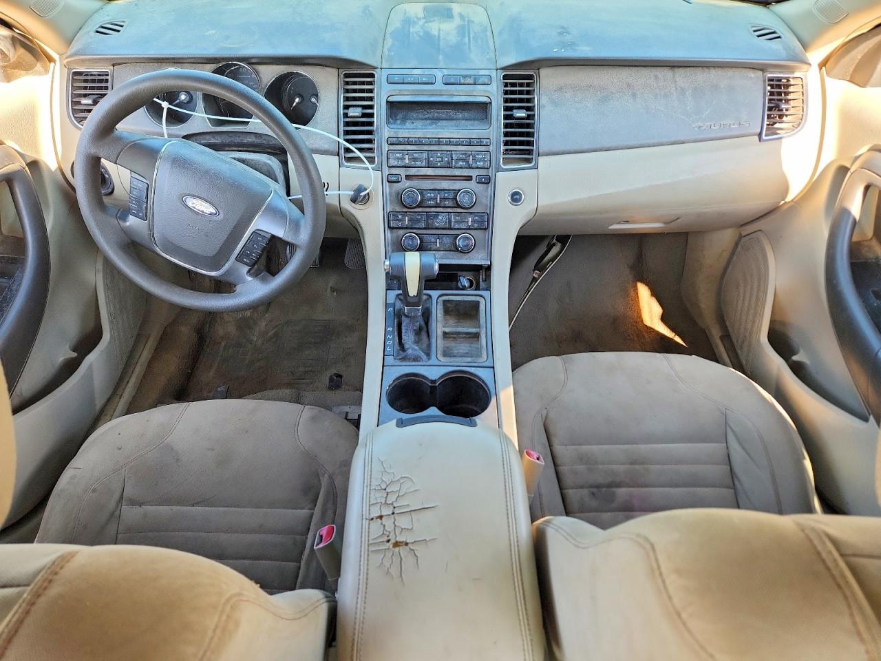 2010 FORD TAURUS