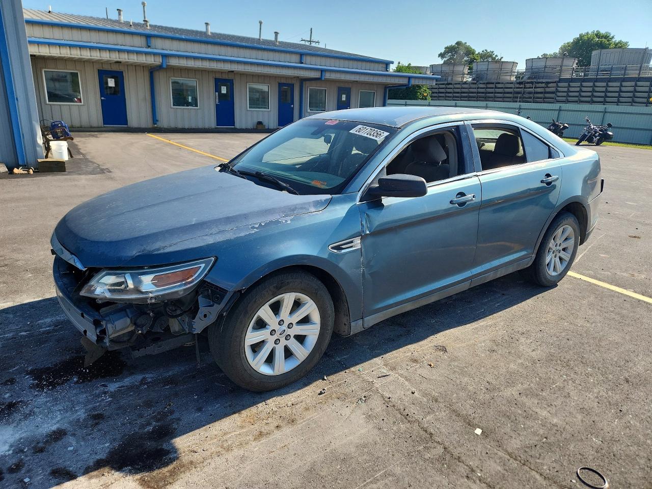 2010 FORD TAURUS