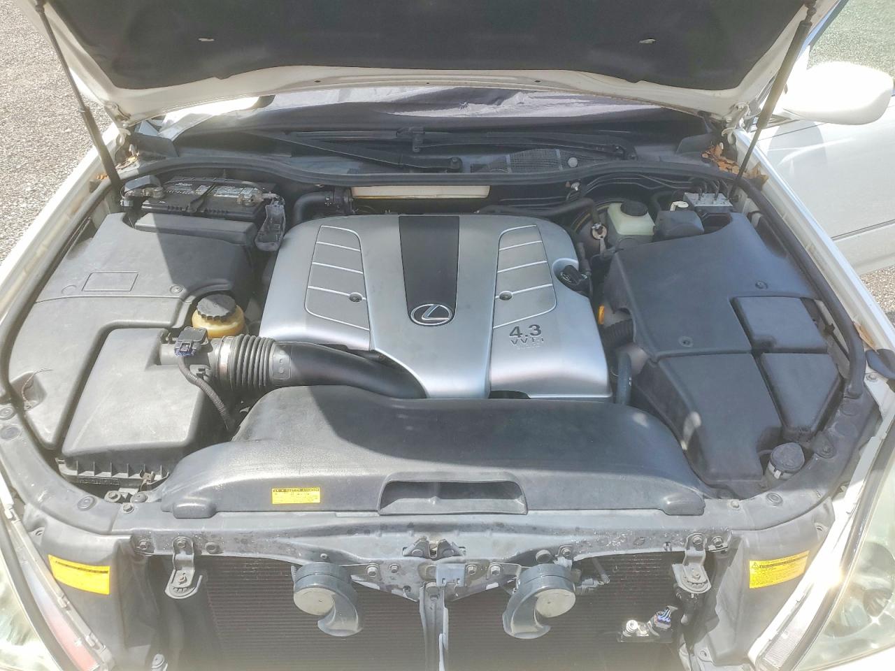 2002 LEXUS LS430