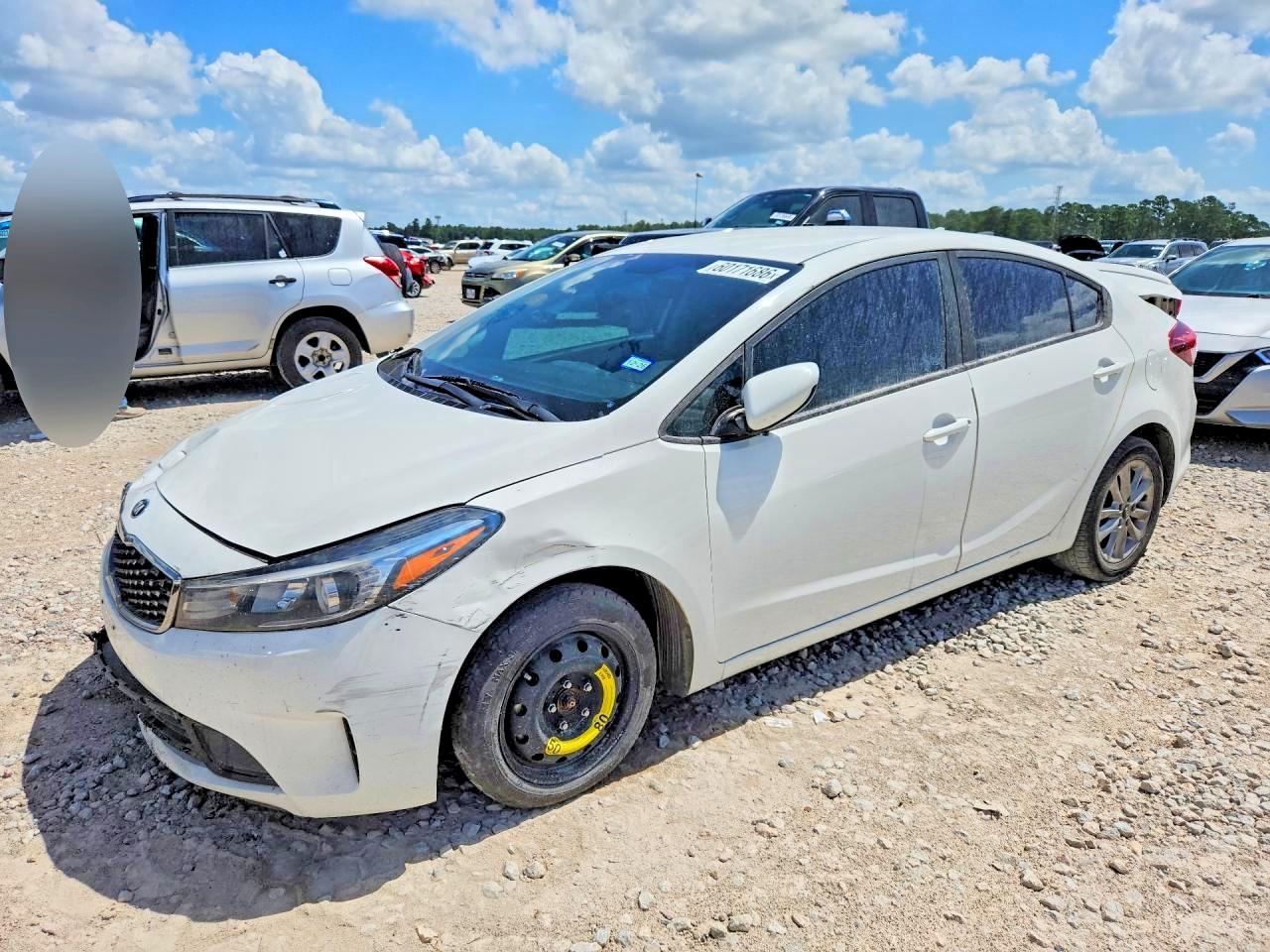 2017 KIA FORTE