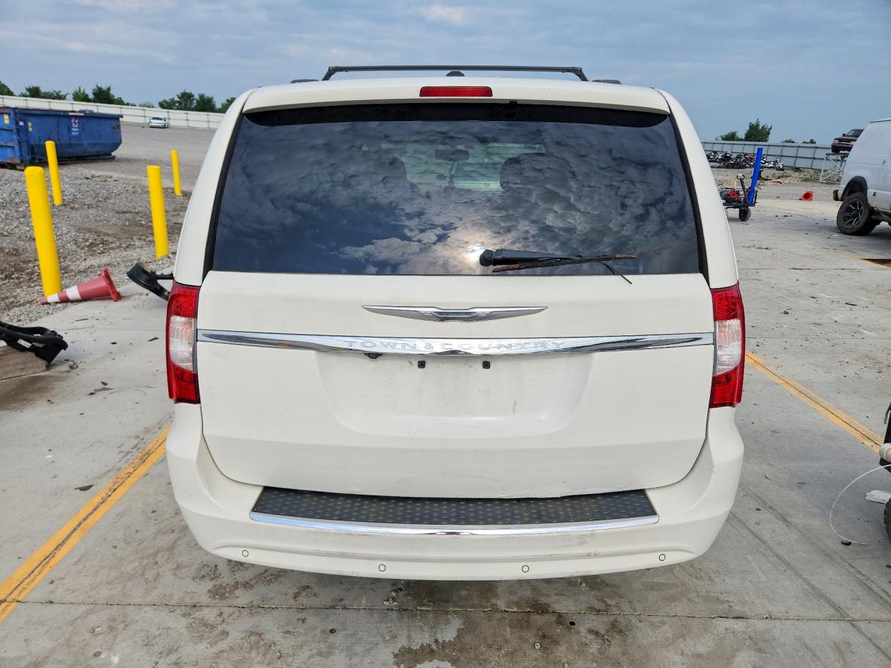 2013 CHRYSLER MINIVAN