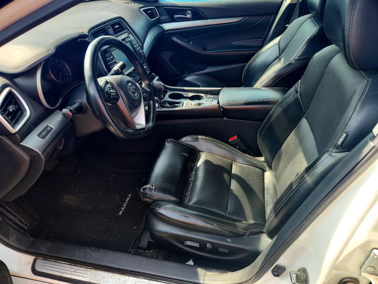2017 NISSAN MAXIMA