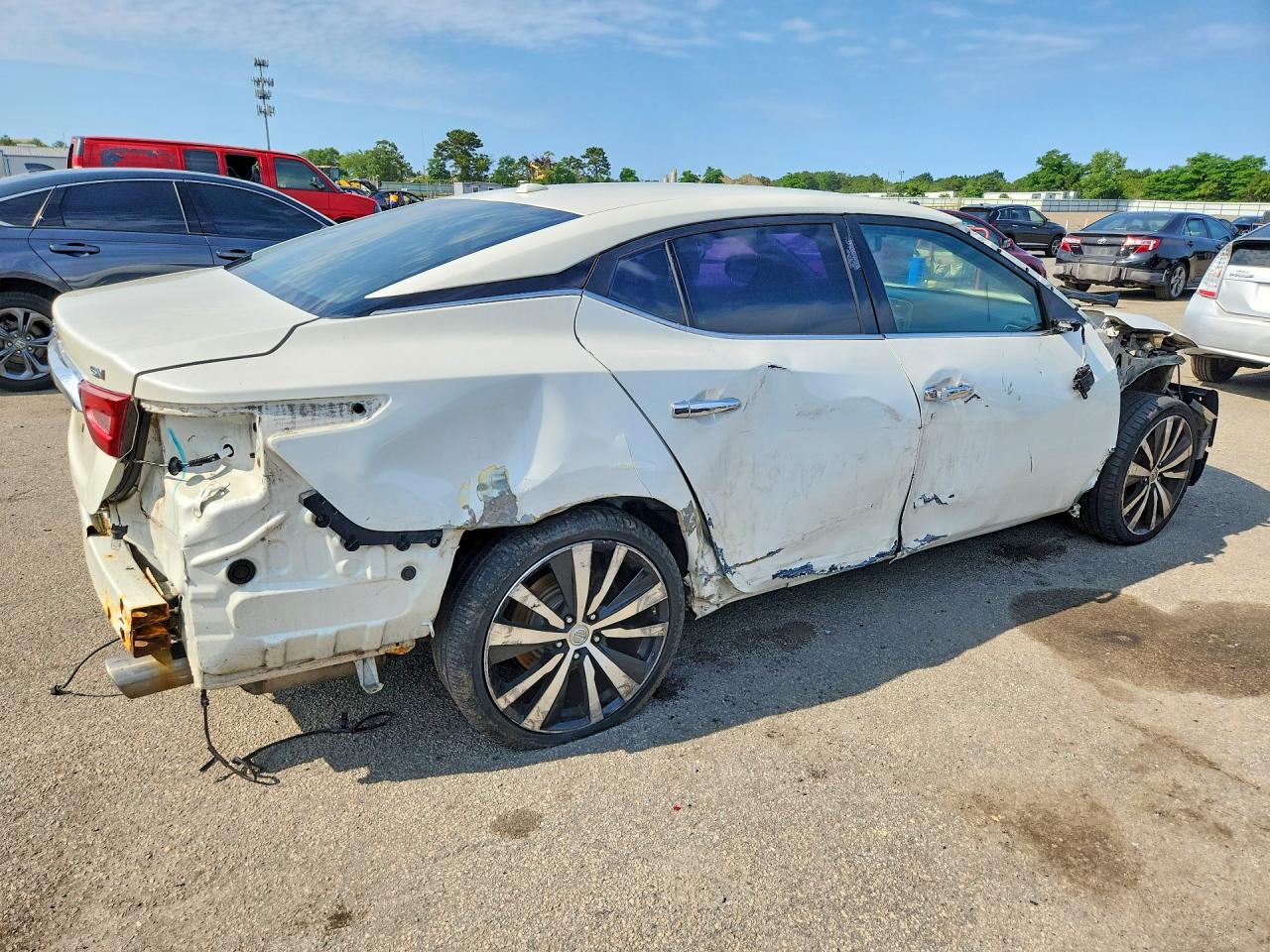 2017 NISSAN MAXIMA