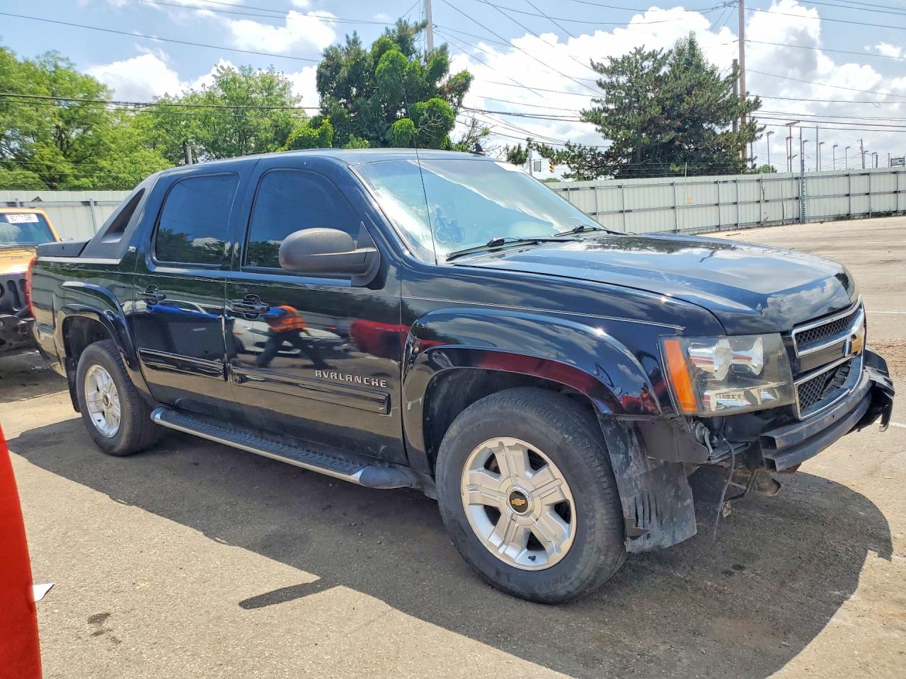 2010 CHEVROLET AVALANCHE