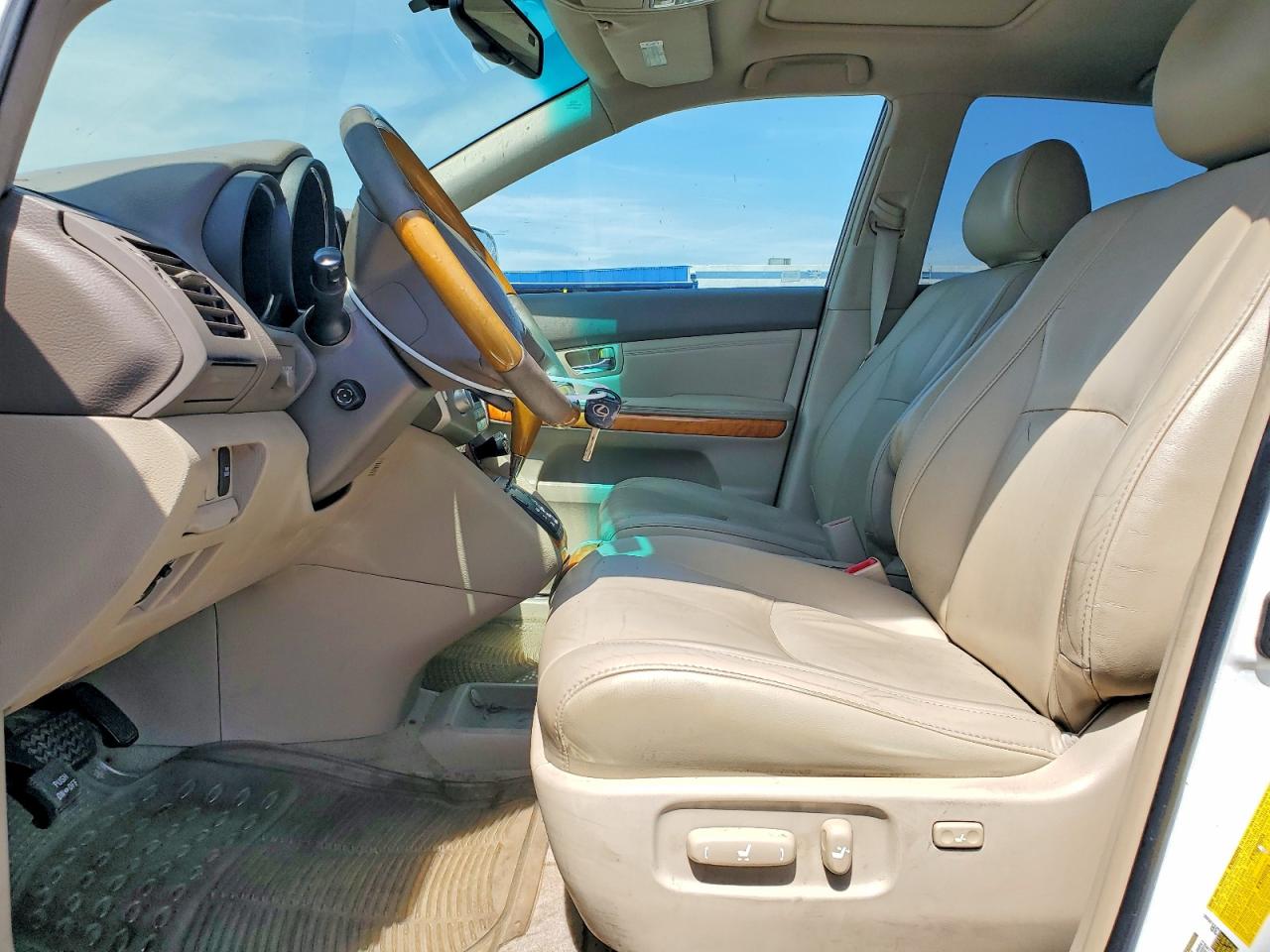 2009 LEXUS RX350
