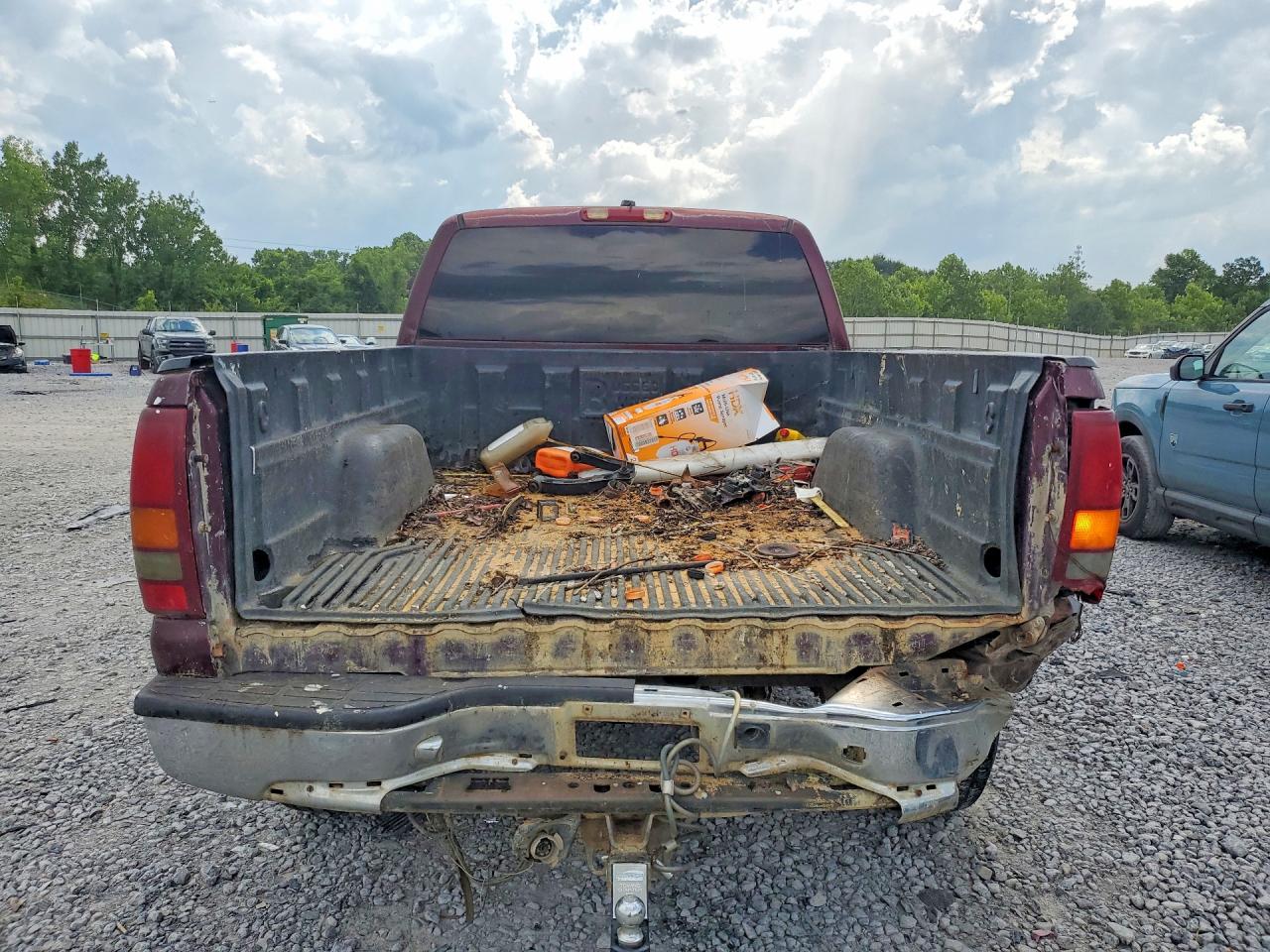 2003 GMC SIERRA