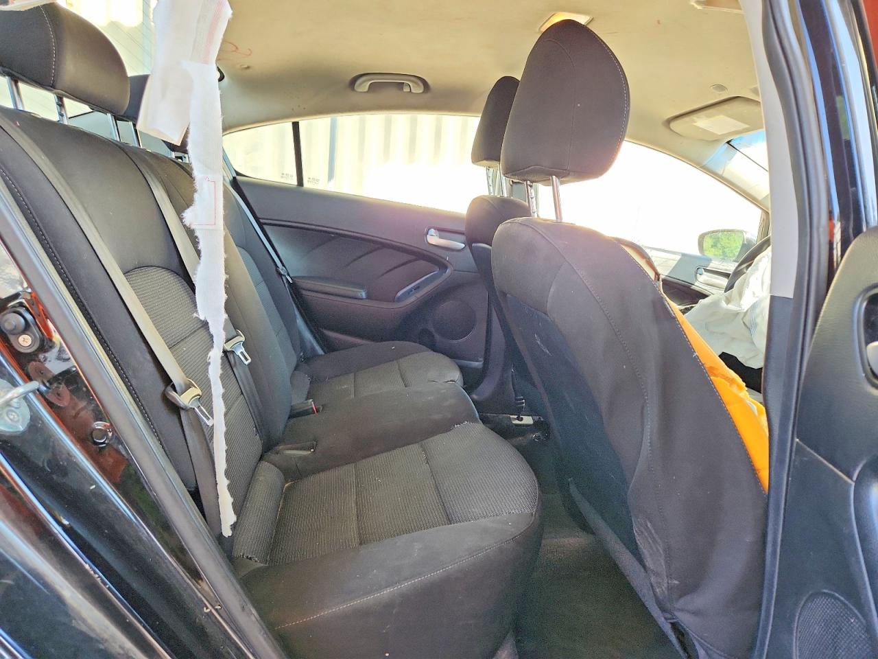 2017 KIA FORTE