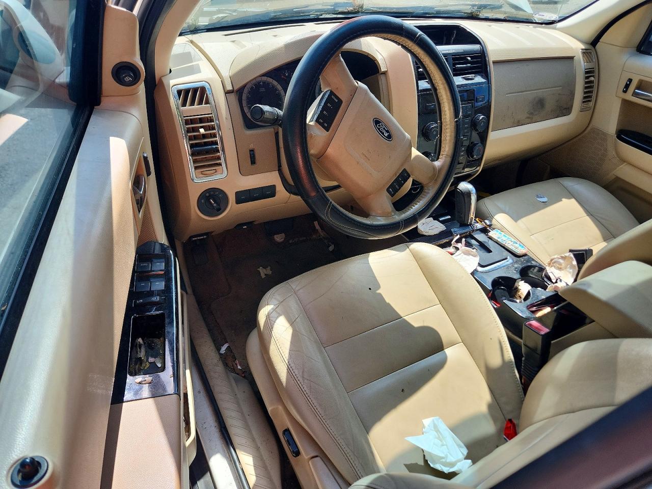 2009 FORD ESCAPE