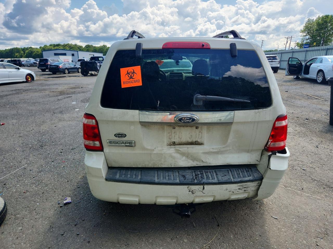 2009 FORD ESCAPE