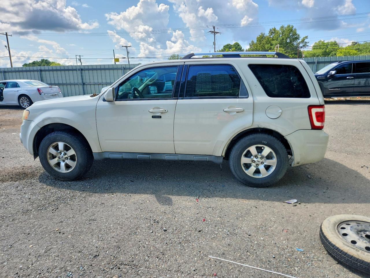 2009 FORD ESCAPE