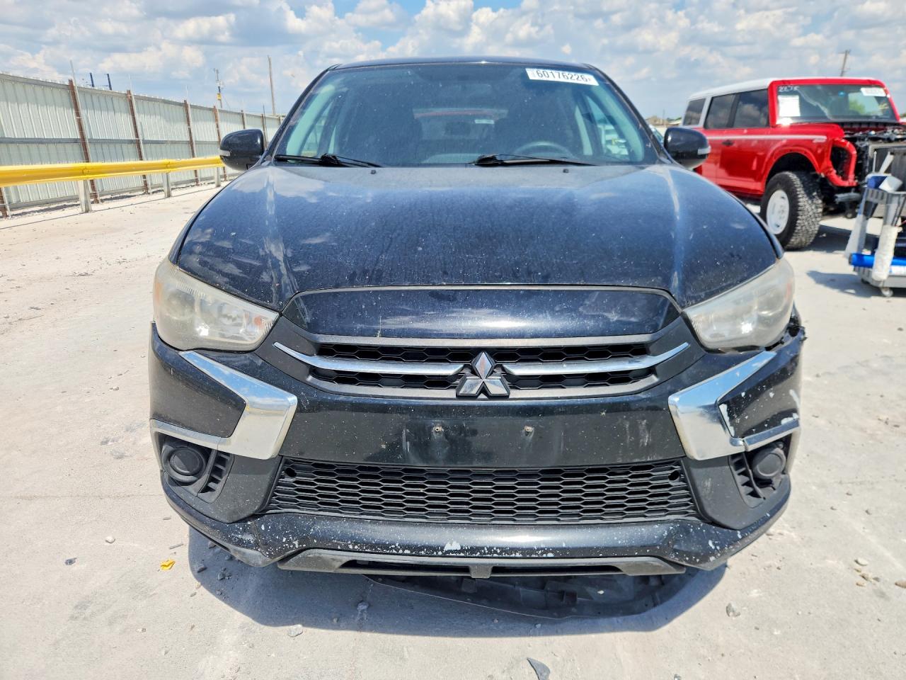 2018 MITSUBISHI OUTLANDER