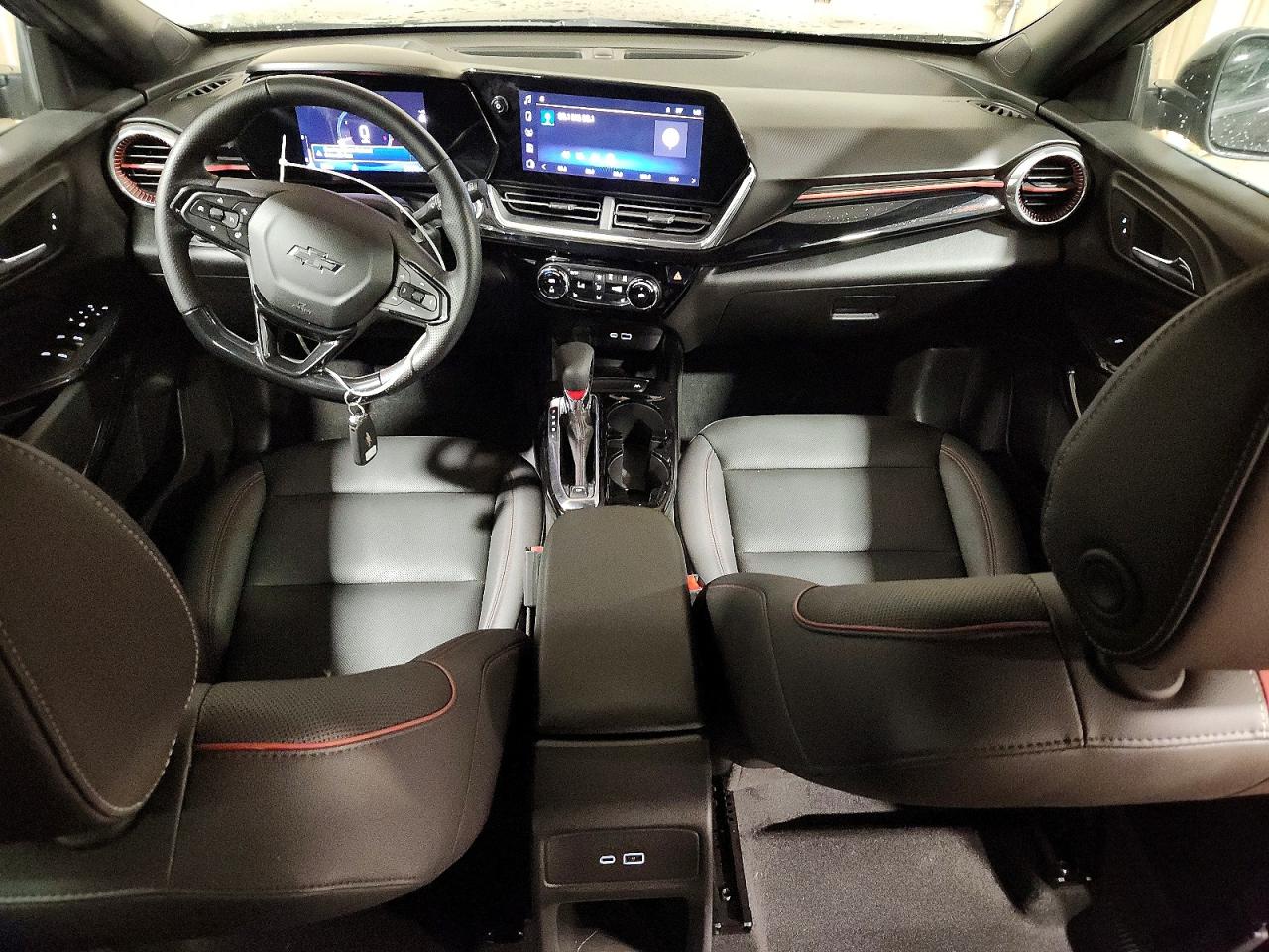 2025 CHEVROLET TRAX