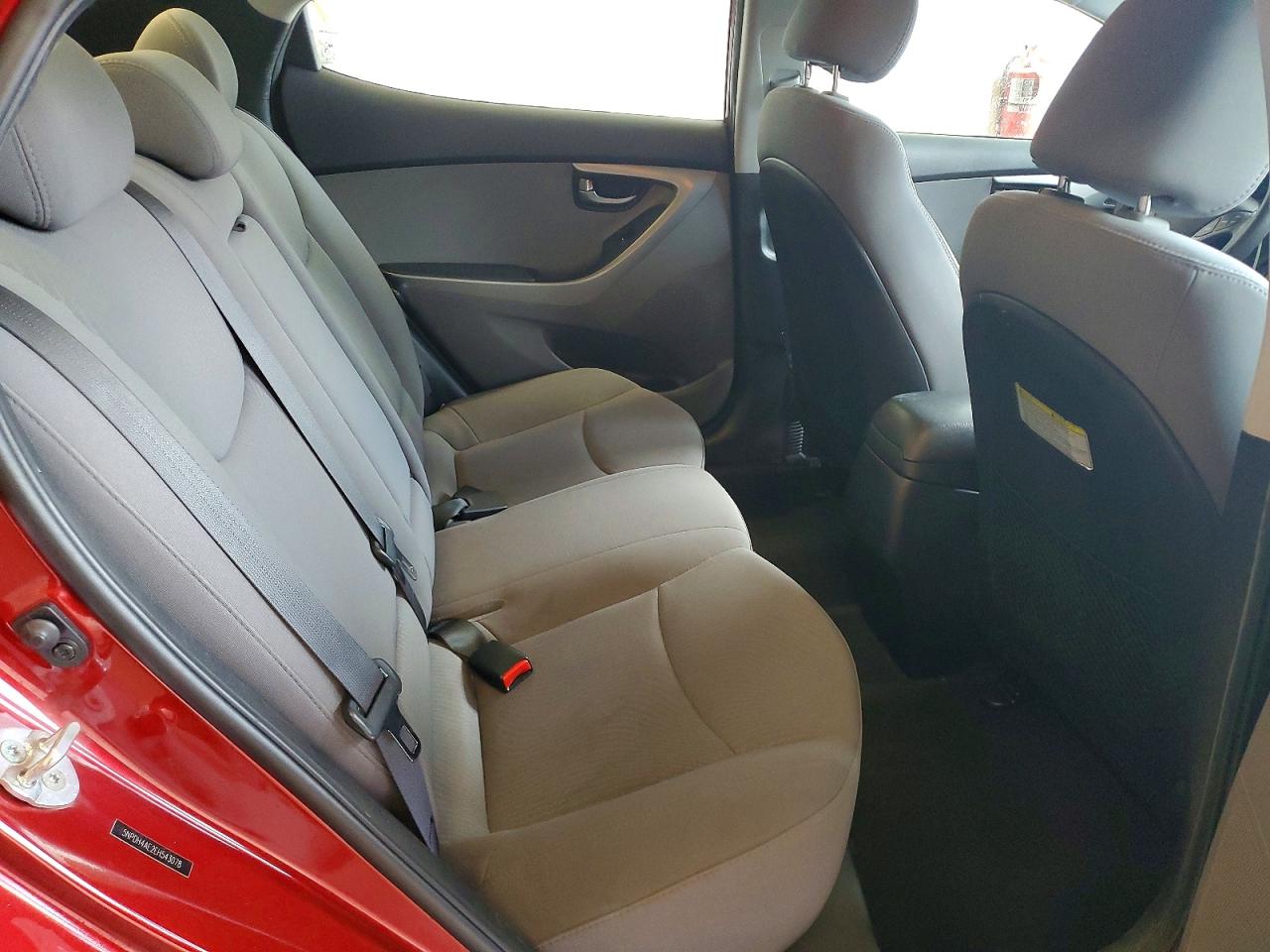 2014 HYUNDAI ELANTRA