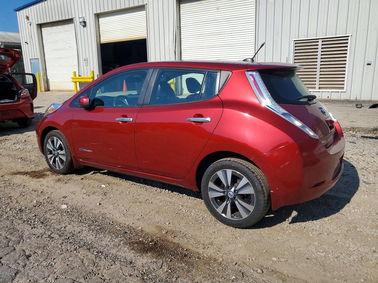2013 NISSAN LEAF