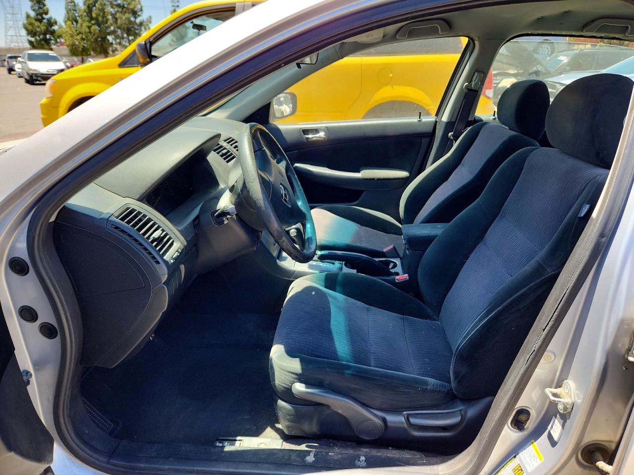 2005 HONDA ACCORD