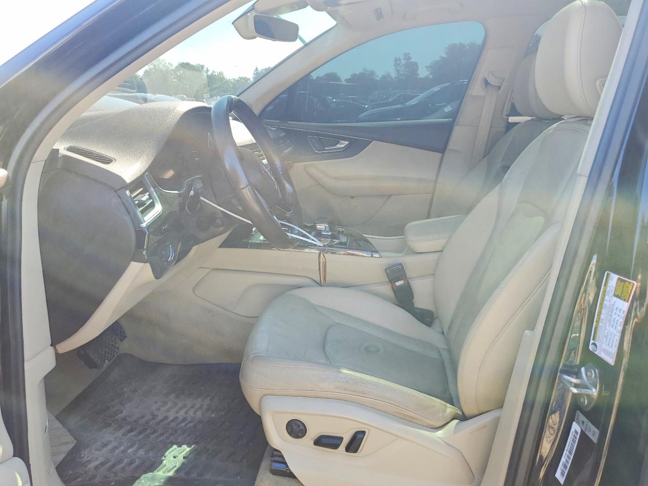 2017 AUDI Q7