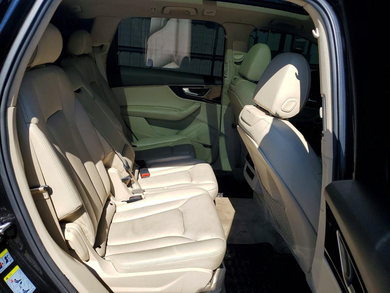 2017 AUDI Q7