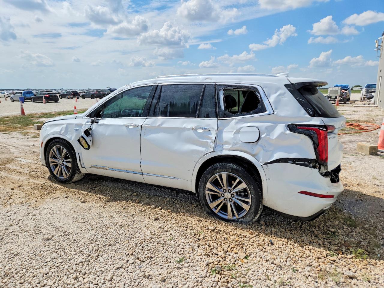 2024 CADILLAC XT6