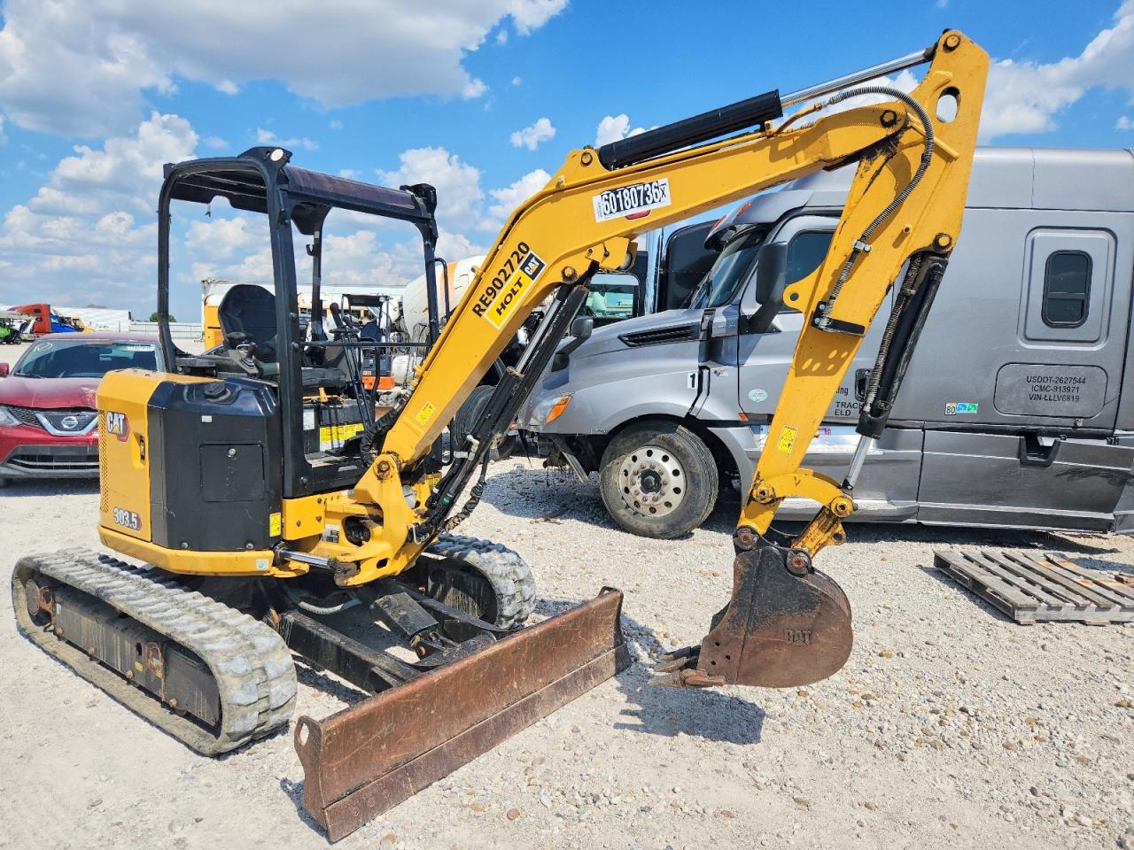 2023 CAT CONSTRUCTI