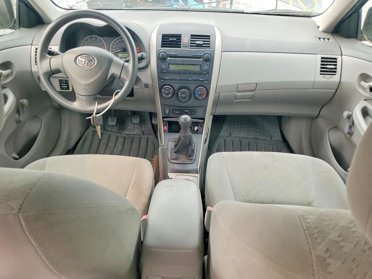 2009 TOYOTA COROLLA