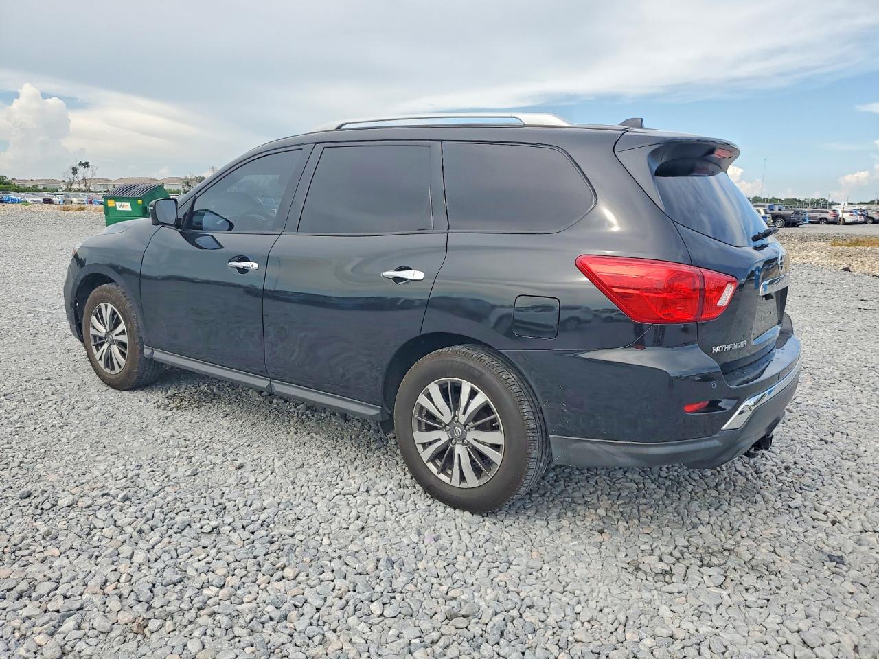 2018 NISSAN PATHFINDER