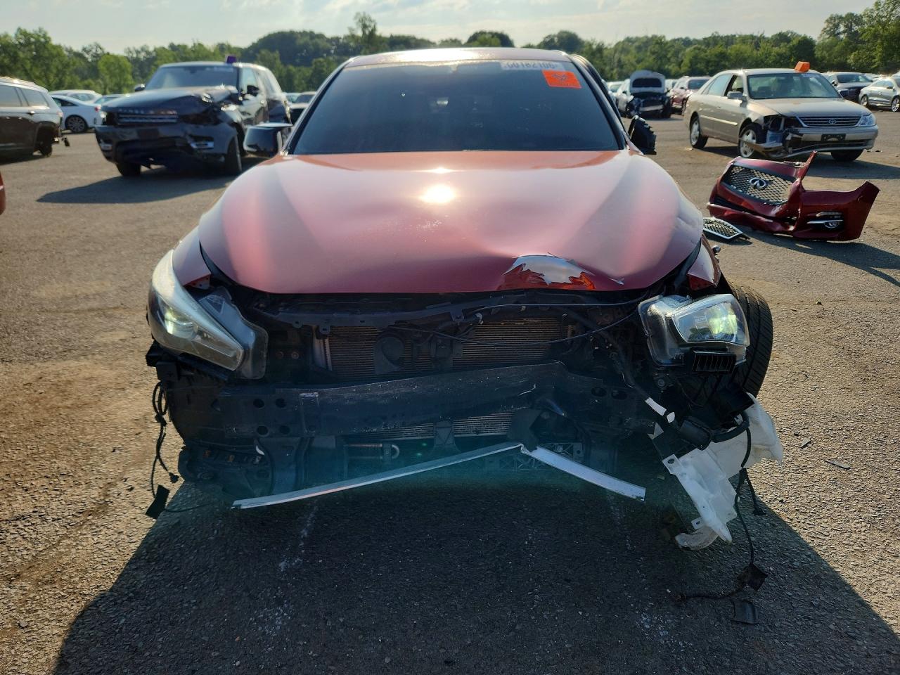 2015 INFINITI Q50