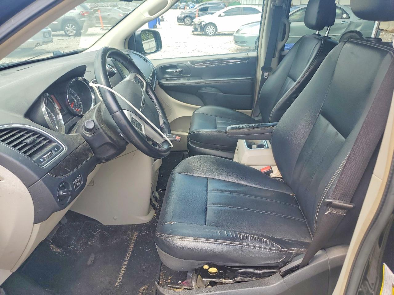 2015 CHRYSLER MINIVAN