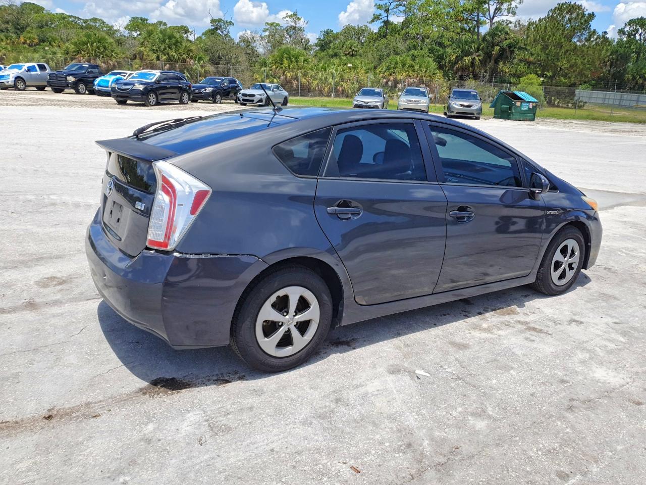 2015 TOYOTA PRIUS