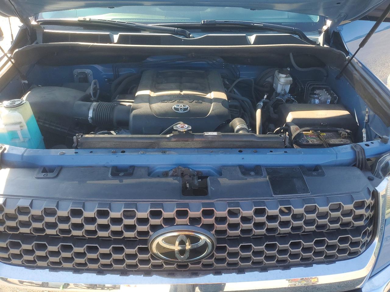 2019 TOYOTA TUNDRA