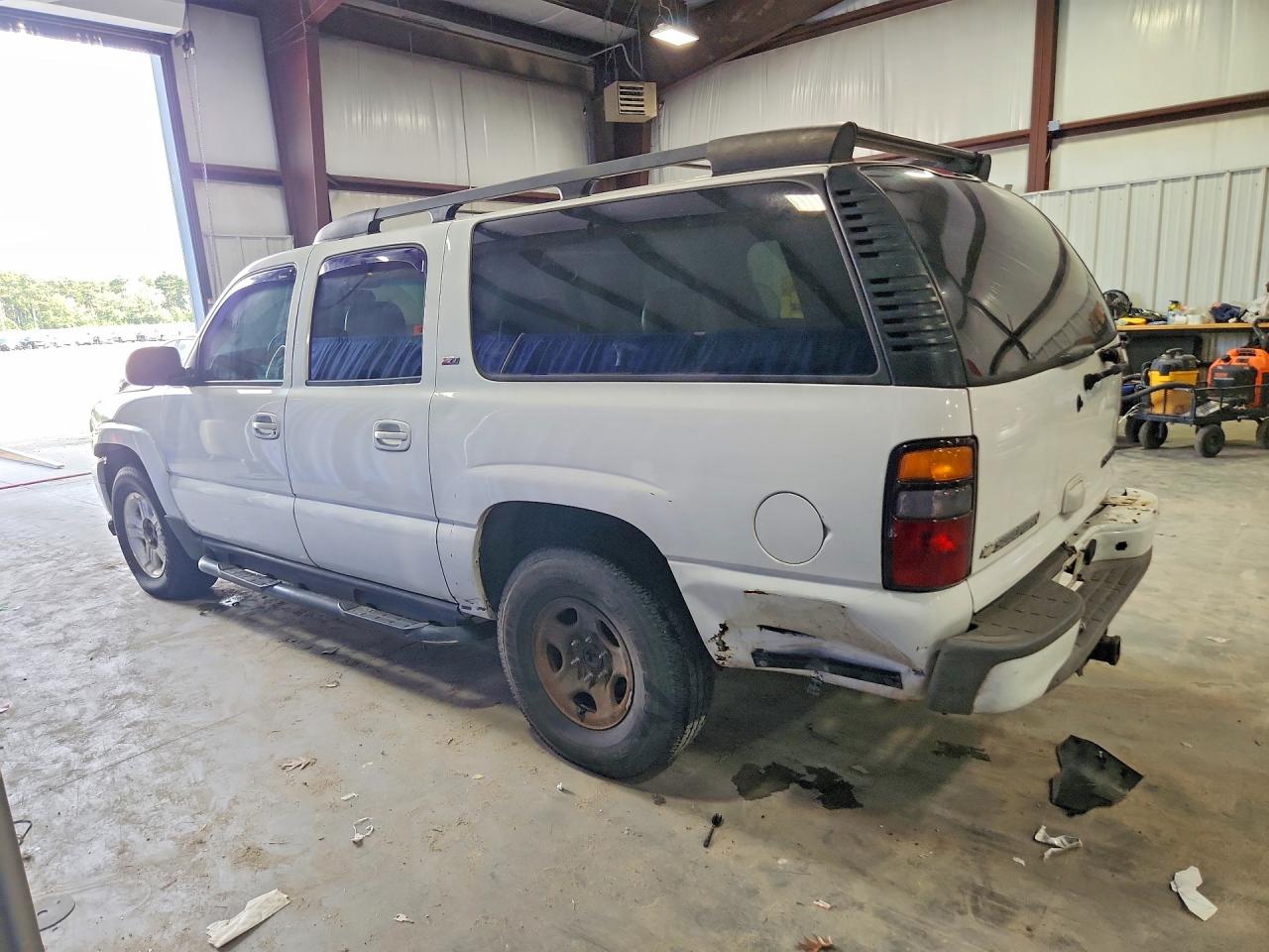 2005 CHEVROLET SUBURBAN