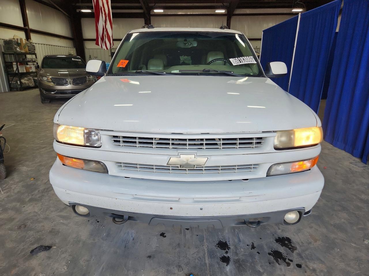 2005 CHEVROLET SUBURBAN