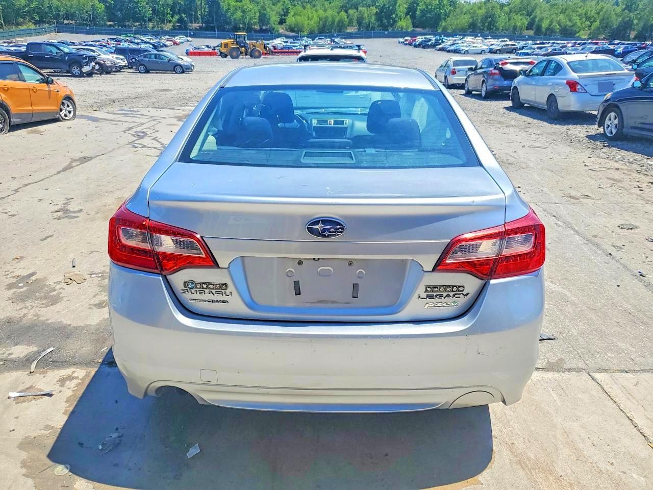 2015 SUBARU LEGACY