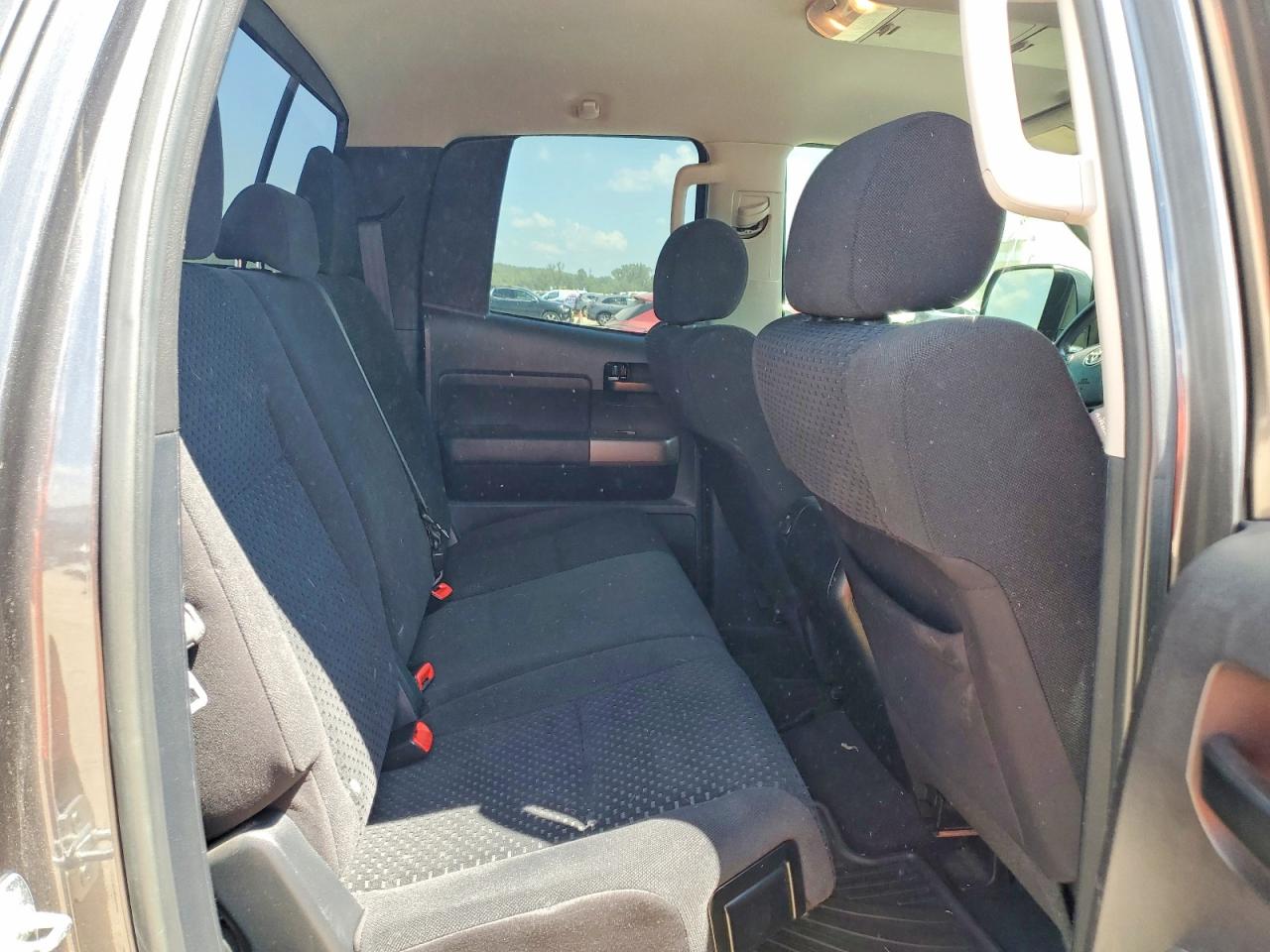 2012 TOYOTA TUNDRA
