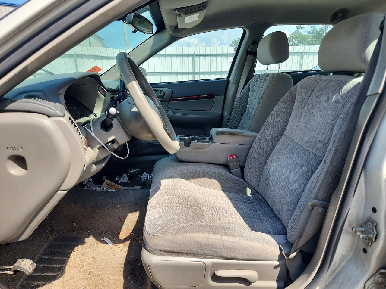 2004 CHEVROLET IMPALA