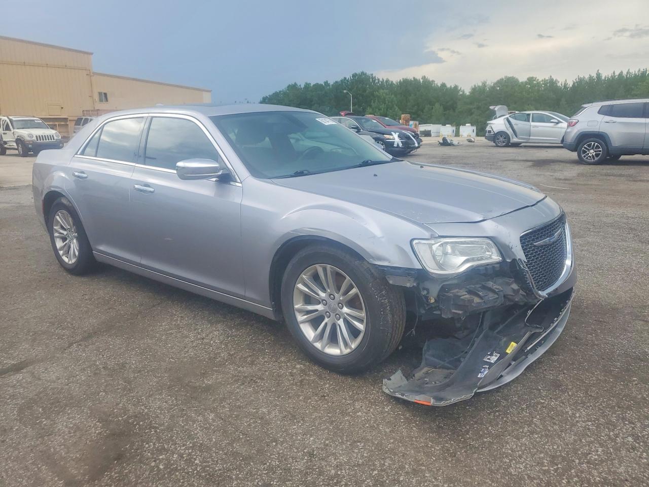 2017 CHRYSLER 300