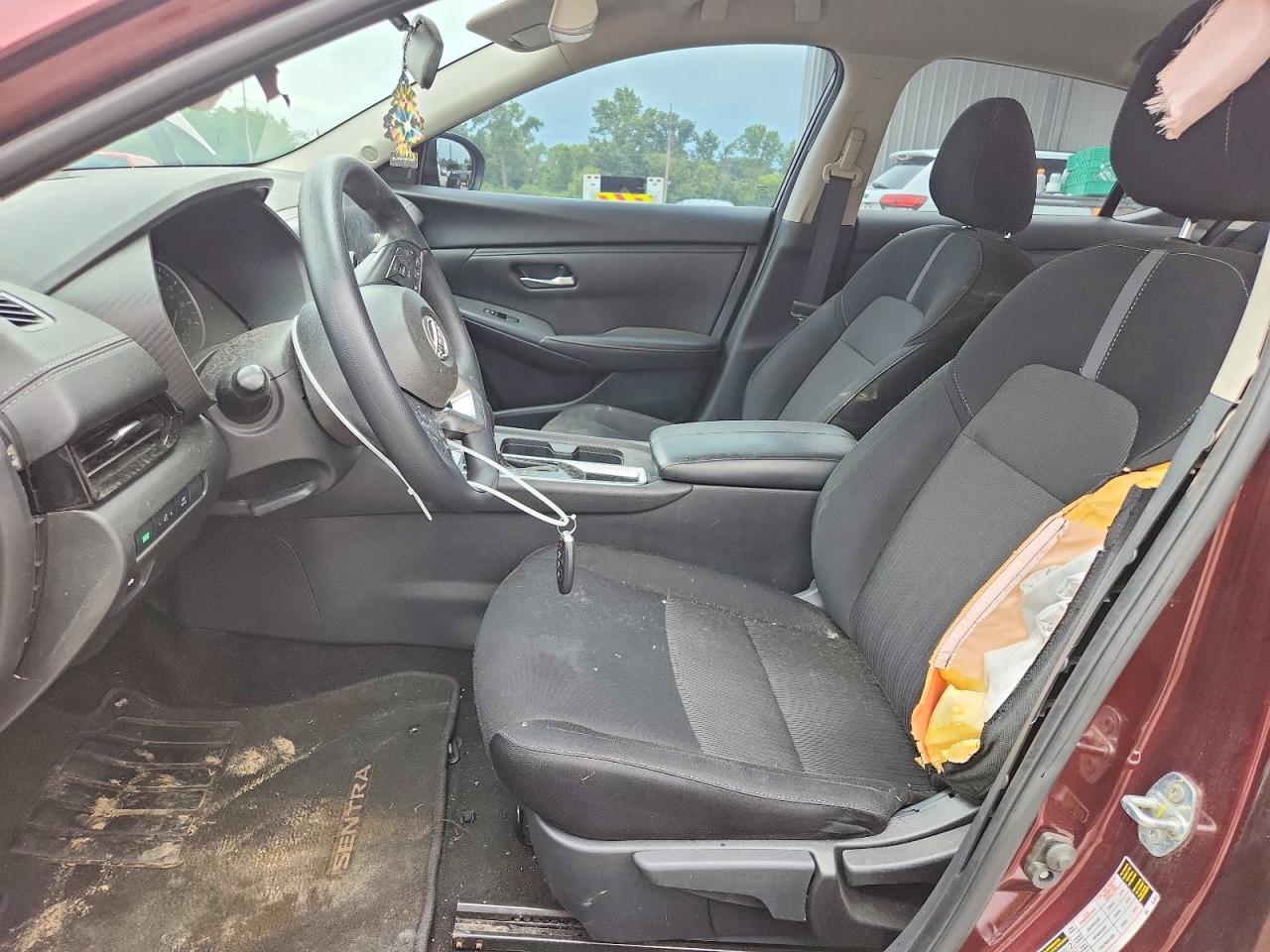2025 NISSAN SENTRA