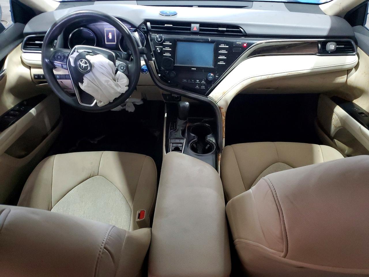2020 TOYOTA CAMRY