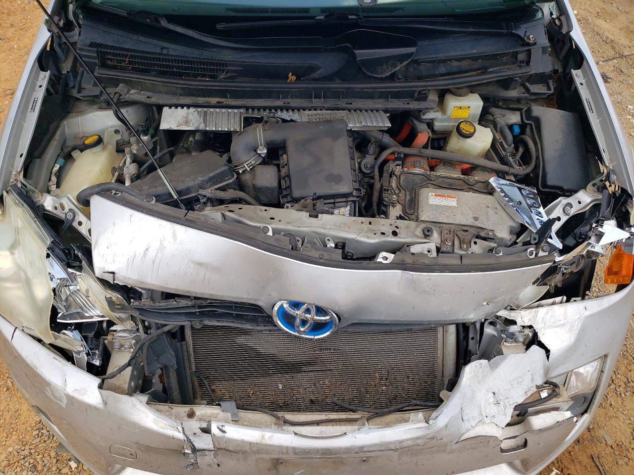 2011 TOYOTA PRIUS