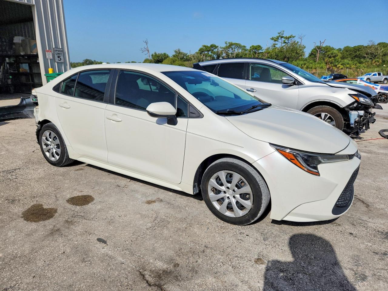 2021 TOYOTA COROLLA
