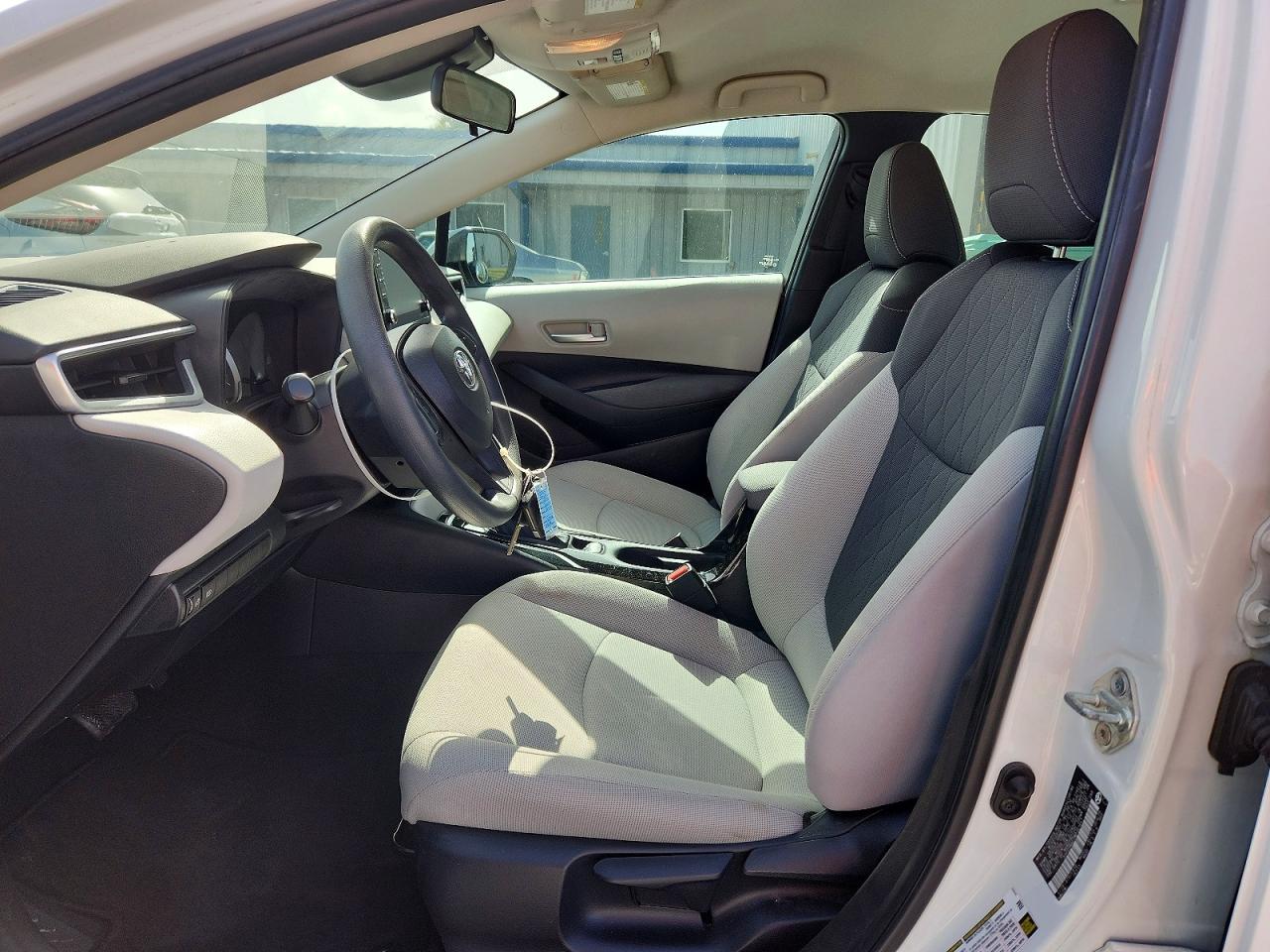 2021 TOYOTA COROLLA