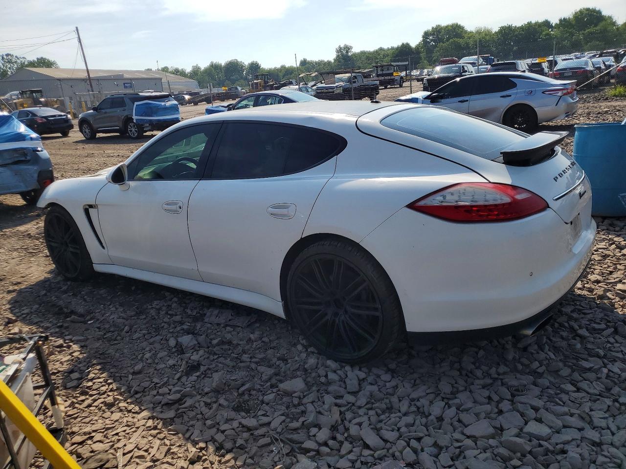 2012 PORSCHE PANAMERA