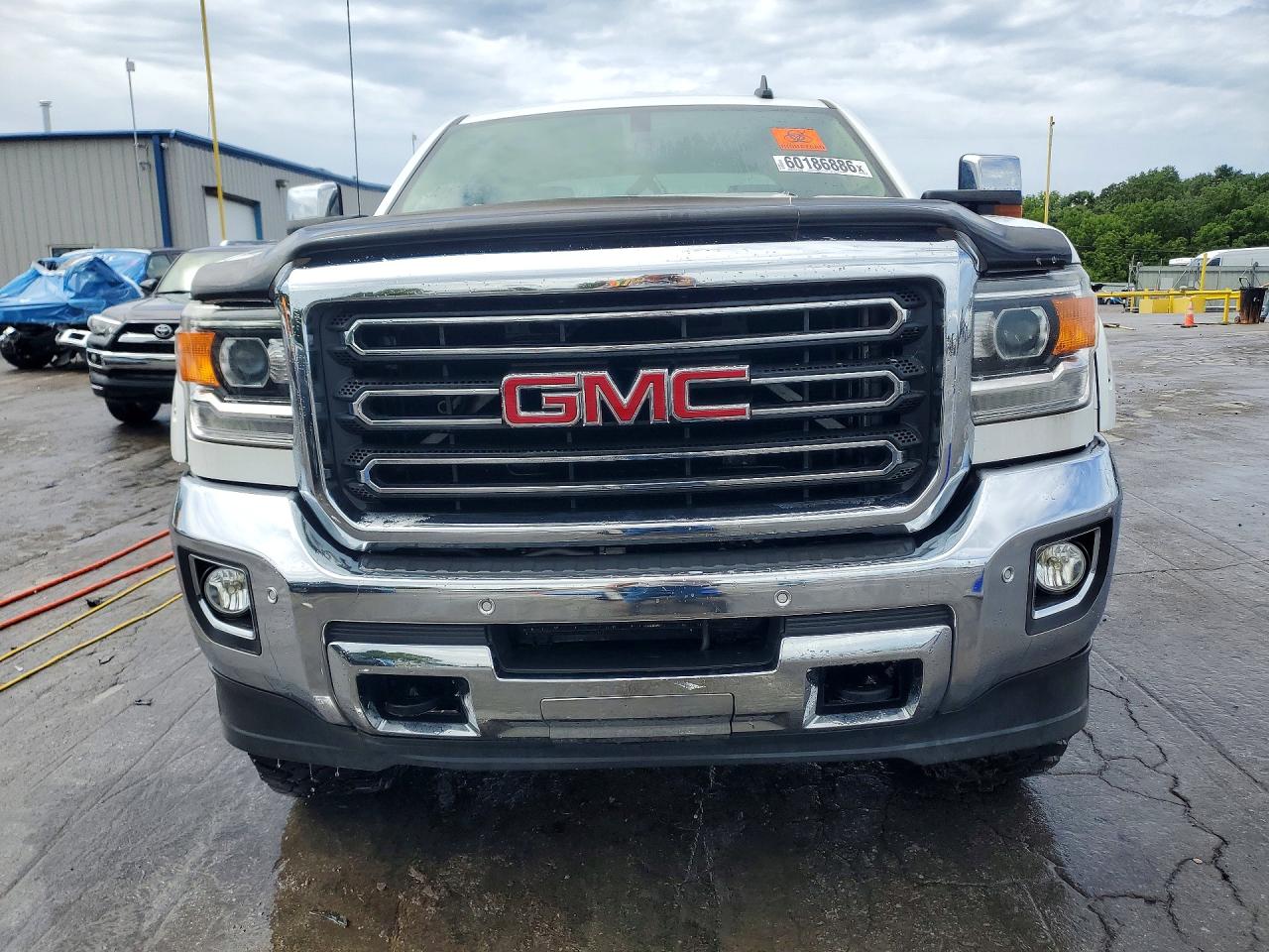 2016 GMC SIERRA