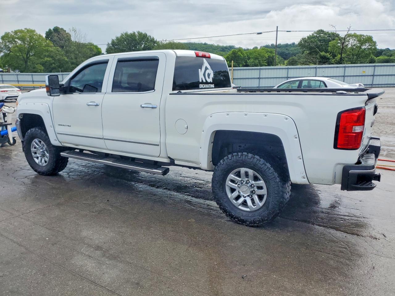2016 GMC SIERRA