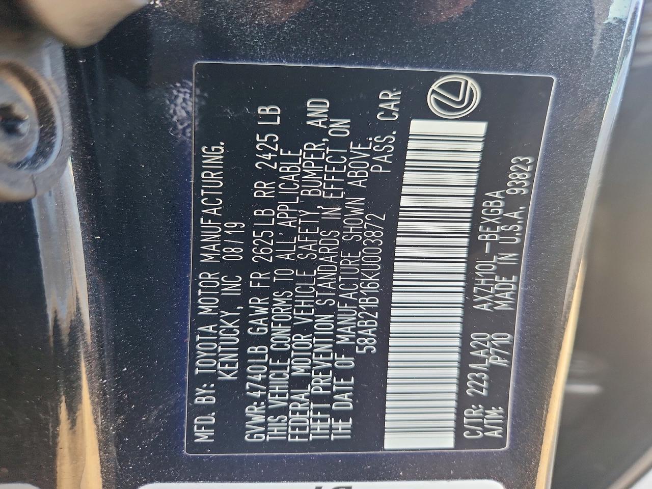 2019 LEXUS ES300