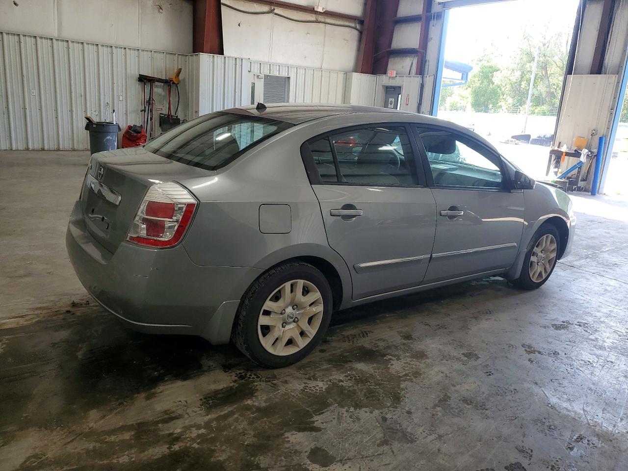 2010 NISSAN SENTRA