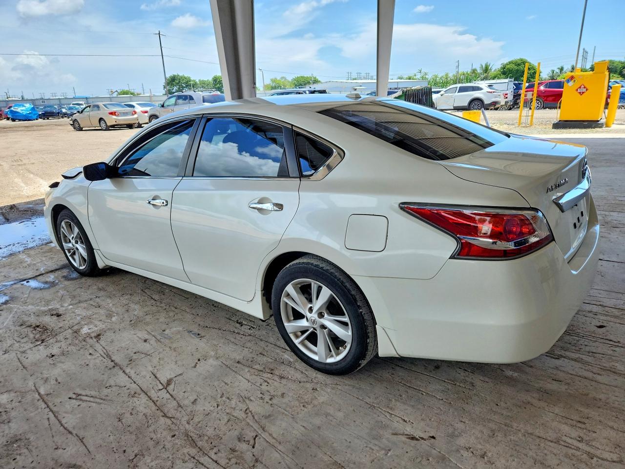 2015 NISSAN ALTIMA