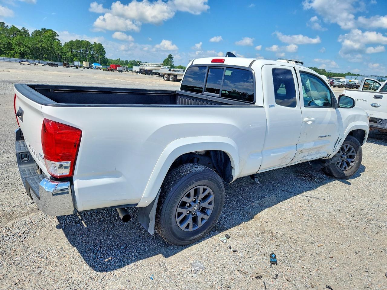 2022 TOYOTA TACOMA