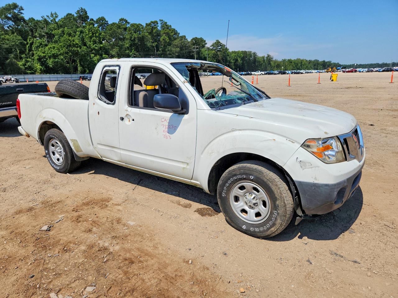 2017 NISSAN FRONTIER