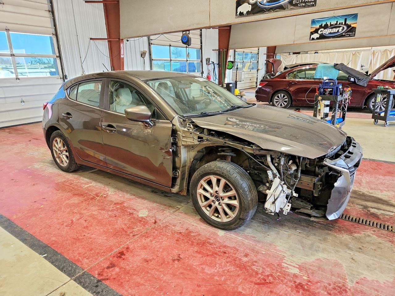 2015 MAZDA 3