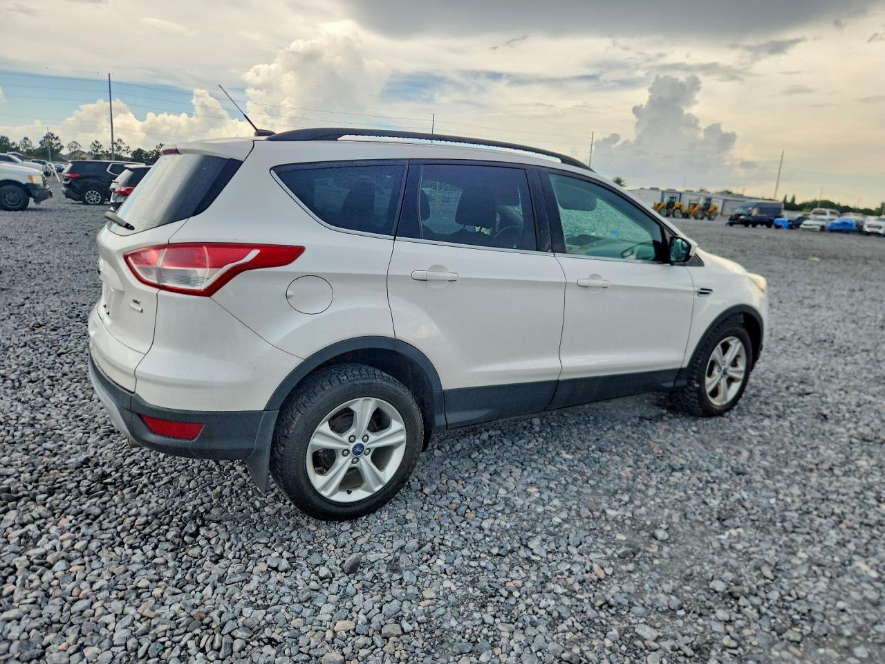 2013 FORD ESCAPE